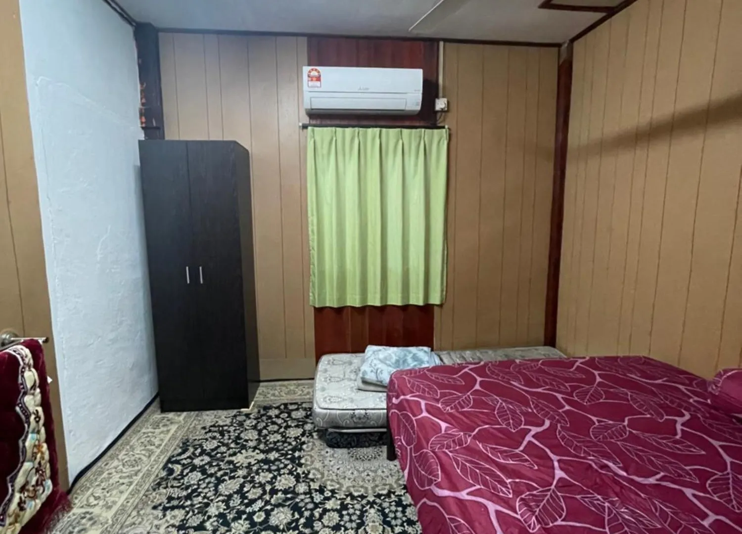 Homestay Rumah Kayu Kota Tinggi جوهر بهرو 0*,