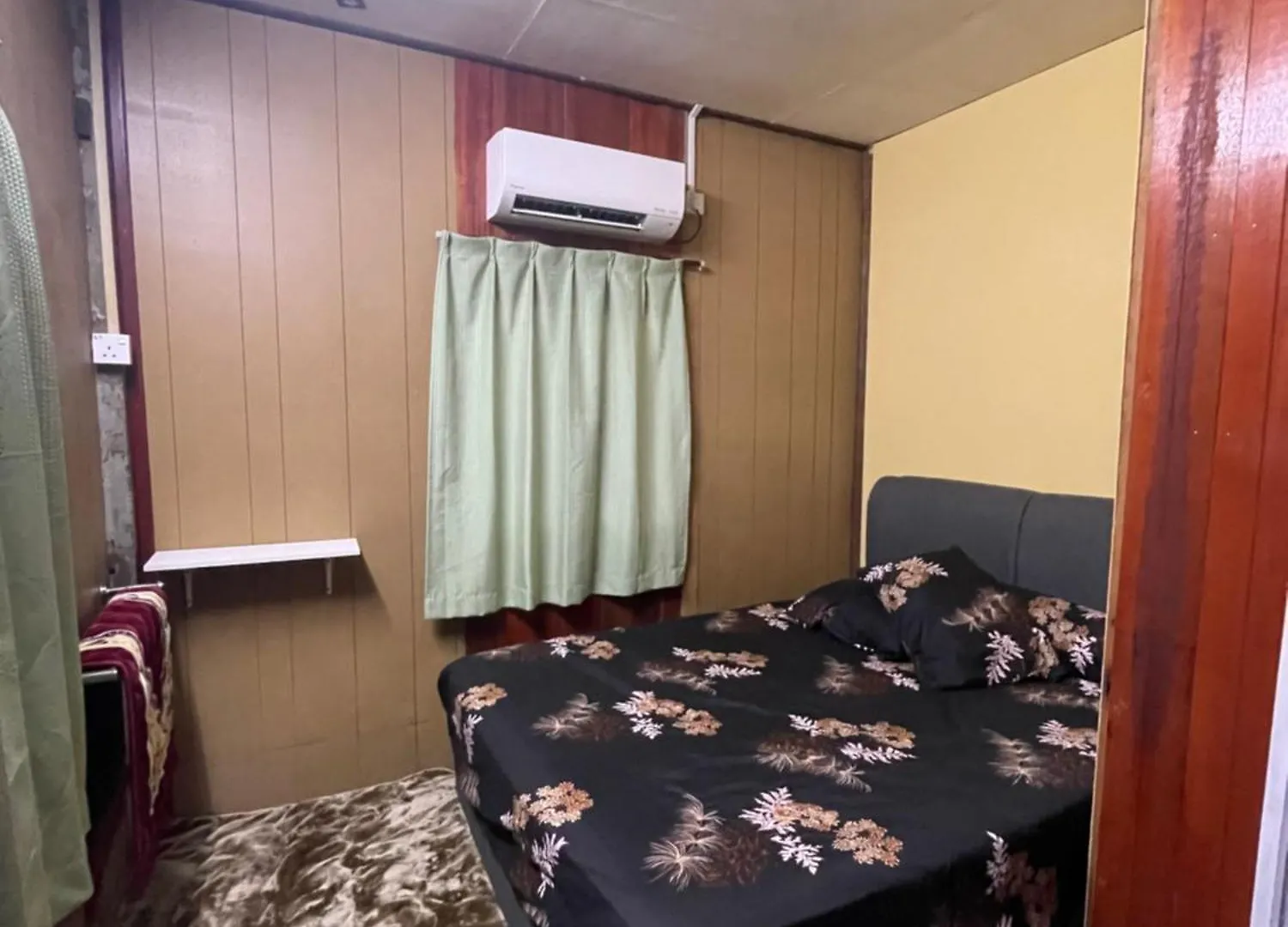 Homestay Rumah Kayu Kota Tinggi جوهر بهرو 0*,  ماليزيا